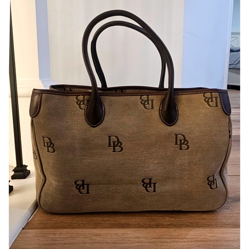 Dooney & Bourke LS50 IV Signature Jacquard Double Handle Tote Bag Tan Brown